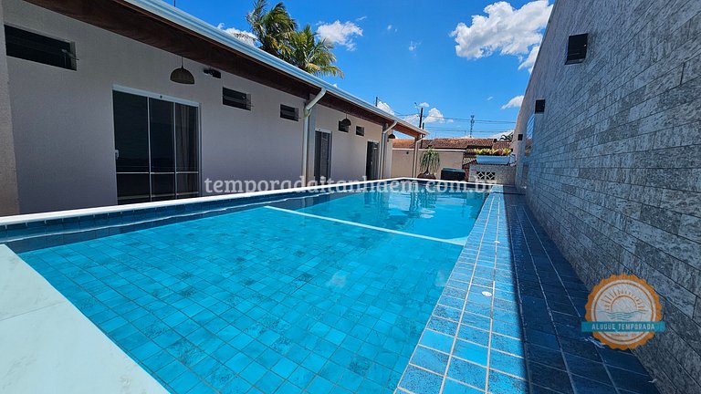 Piscina Aquecida, 4 Suítes com Ar, Bilhar, Área Gourmet
