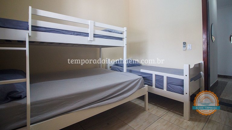 Casa acessível, ar condicionado, 3 dorm, piscina, churrasque