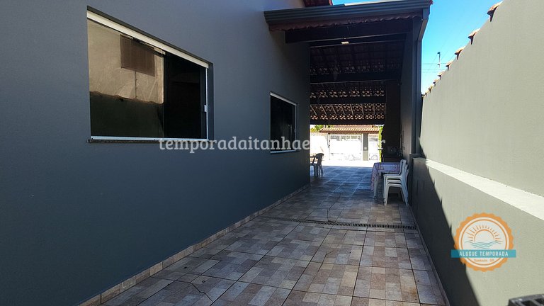 Casa acessível, ar condicionado, 3 dorm, piscina, churrasque