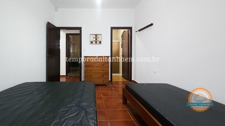 Casa térrea, confortável, piscina, churrasqueira, 4 quartos