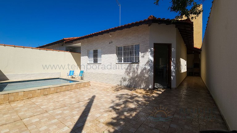 Piscina privativa, churrasqueira, 2 quartos